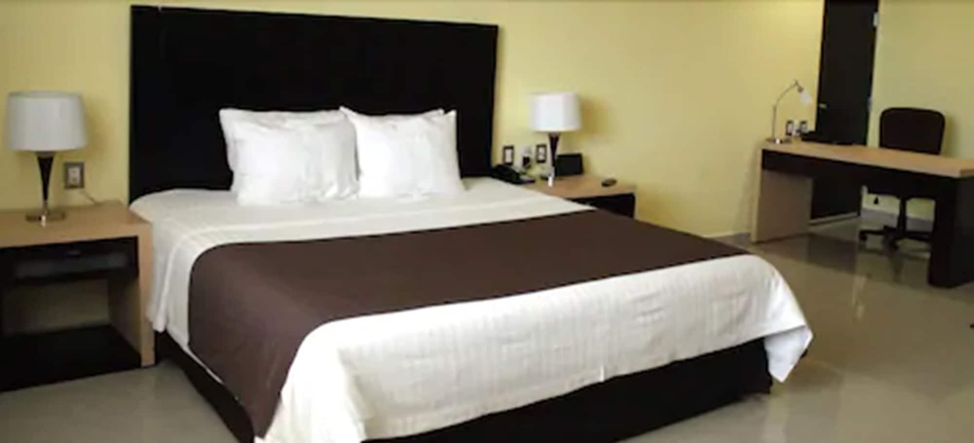 Hipico Inn Hotel Poza Rica Εξωτερικό φωτογραφία