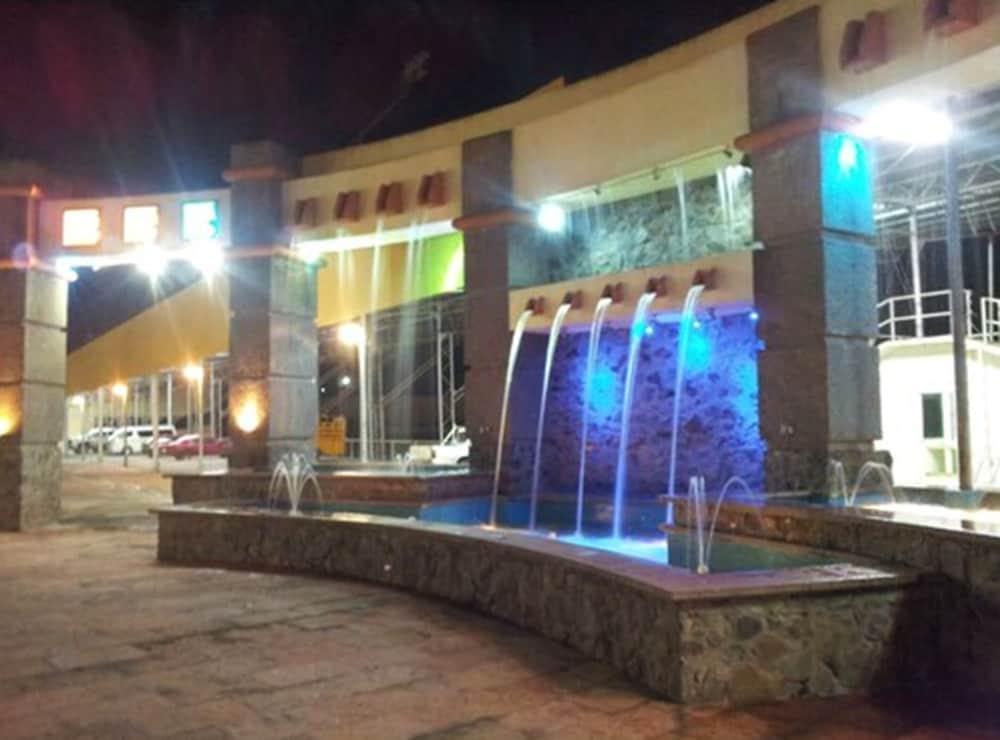 Hipico Inn Hotel Poza Rica Εξωτερικό φωτογραφία