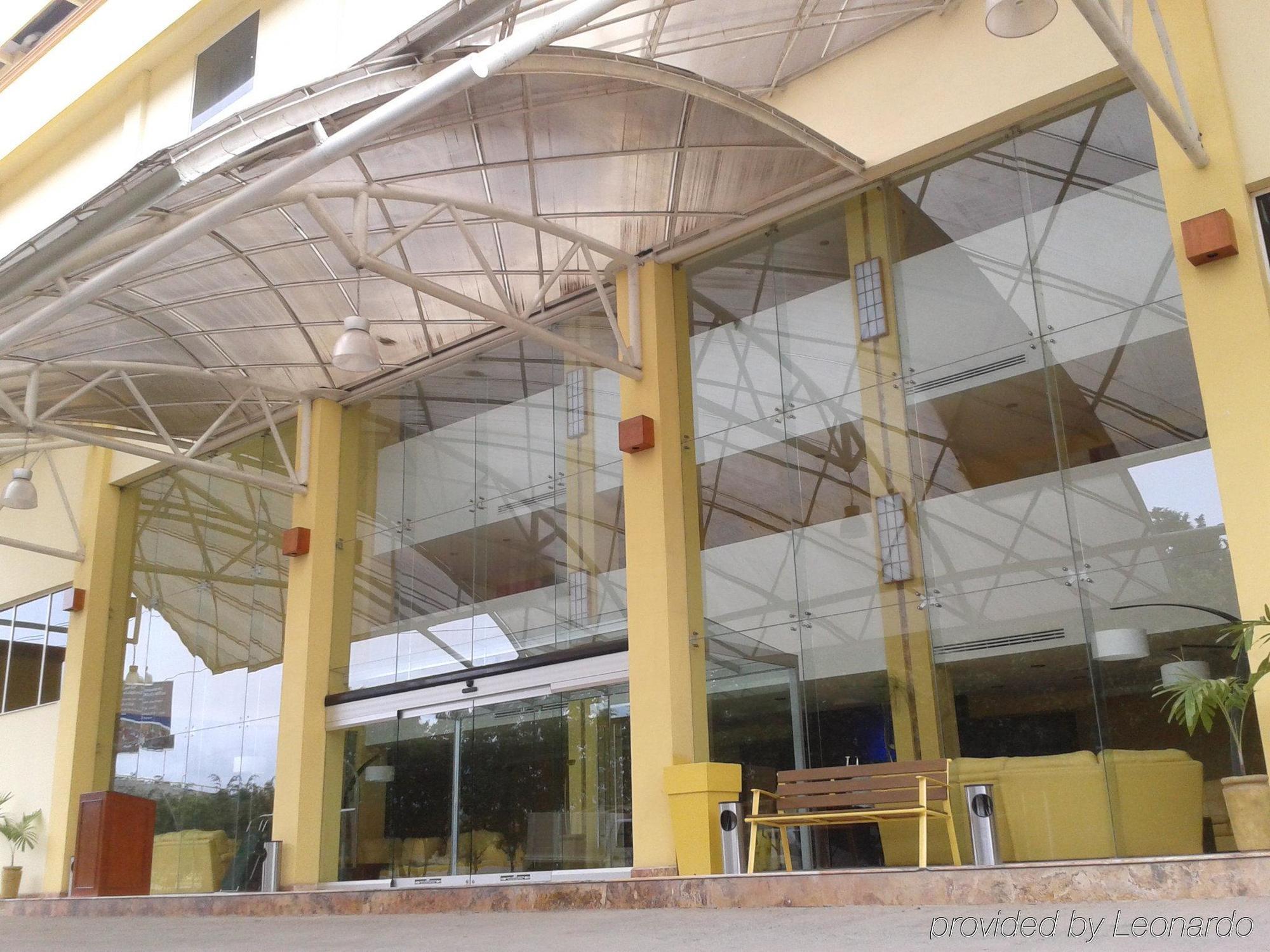 Hipico Inn Hotel Poza Rica Εξωτερικό φωτογραφία