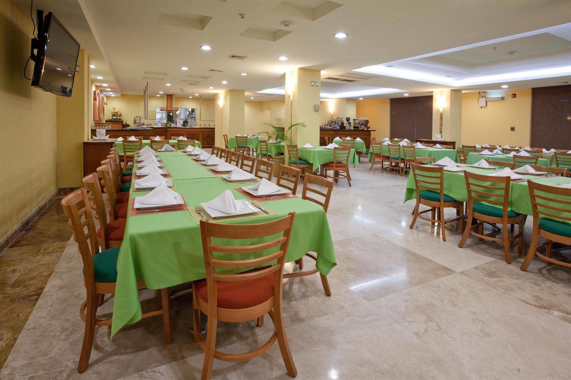 Hipico Inn Hotel Poza Rica Εστιατόριο φωτογραφία