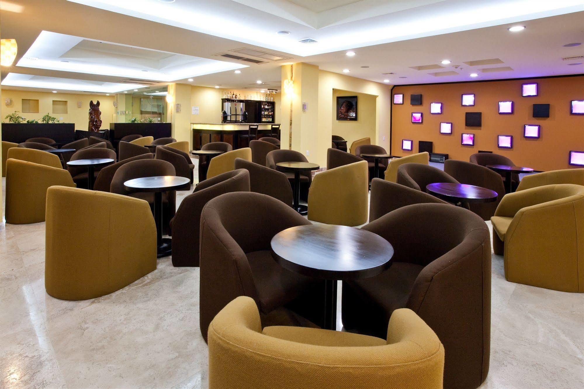 Hipico Inn Hotel Poza Rica Εστιατόριο φωτογραφία