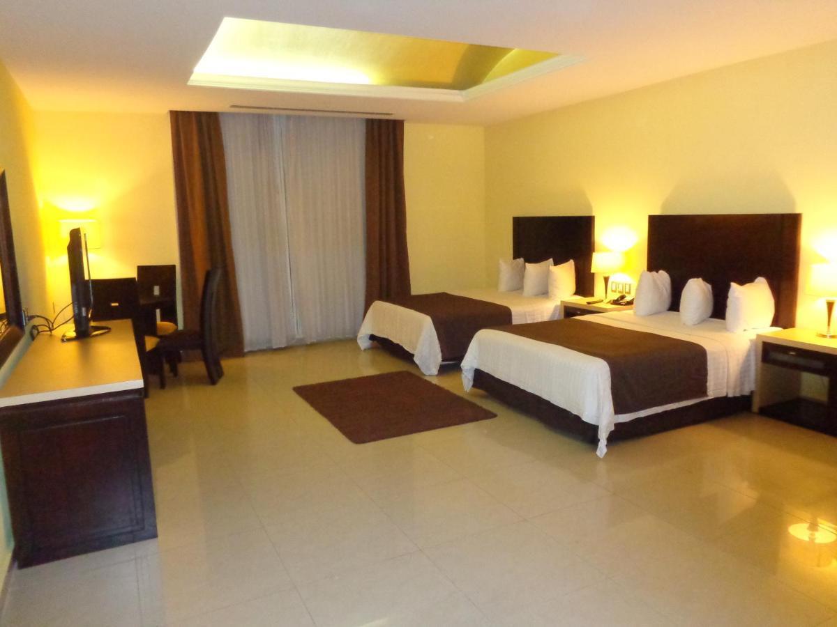 Hipico Inn Hotel Poza Rica Εξωτερικό φωτογραφία